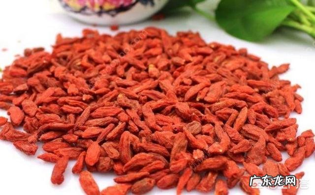 黄芪、枸杞、桂圆和红枣能一起泡水喝吗?有什么功效吗?