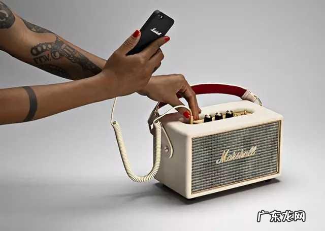 想买点零食,请问买点什么比较好