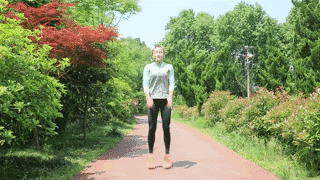 运动后的拉伸和热身 运动大神可否推荐一套运动前热身,和运动后拉伸的动作?