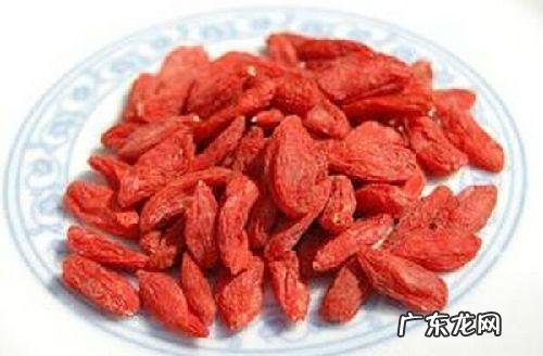 #营养美食季#枸杞,红枣,桂圆,三样一起能泡水喝吗?