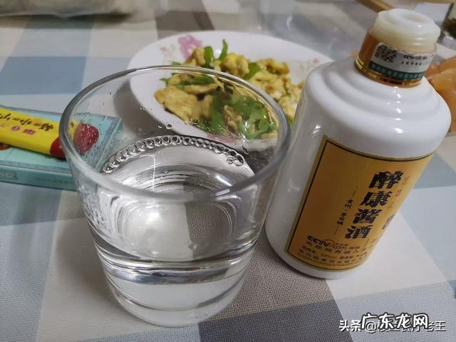 天天喝酒的人平均能活多久? 人天天喝酒能活多久