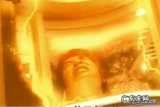 奈克瑟斯奥特曼打怪兽为什么人间体会受伤