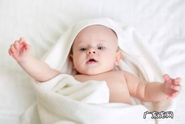 两个多月的宝宝奶量减少怎么回事