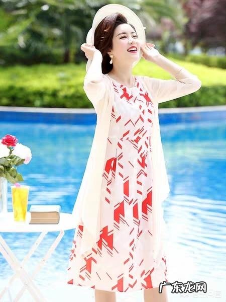 40岁女性肚子大，1米6高夏季怎么穿搭不显肚子，不显矮？