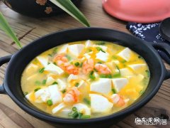 不加西红柿，豆腐汤怎么做好喝？