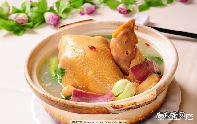 减肥期间为什么提倡吃鸡胸肉？鸡腿不可以吗？