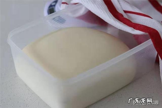 如何做出美味香甜的红豆面包？