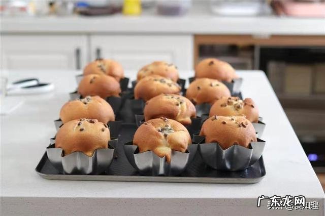 如何做出美味香甜的红豆面包？