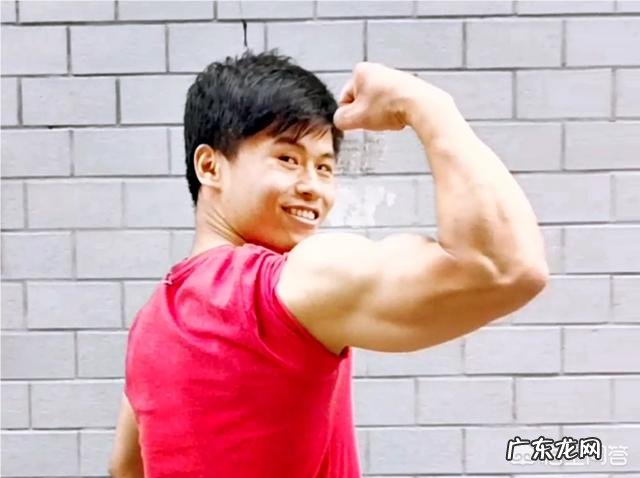 减肥的同时,可以进行增肌训练吗?