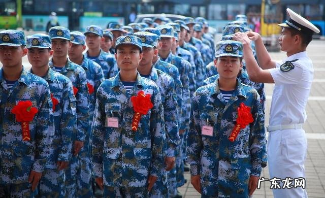 部队新兵一天的日常是怎样的?