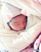 产后坐月子需要注意哪些，如何科学快速瘦回小蛮腰？