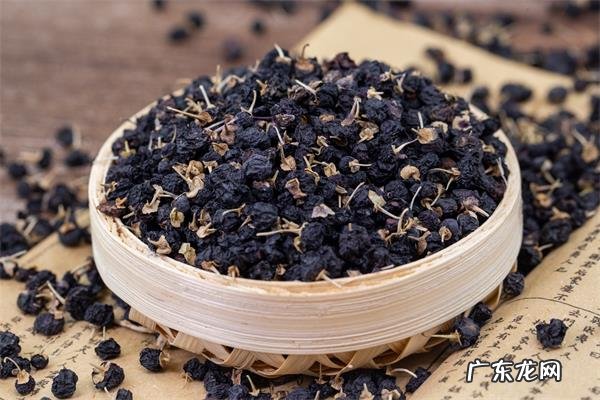 黑枸杞泡水喝的禁忌，正确使用效果更佳