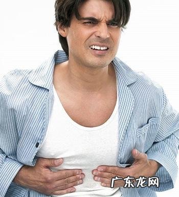 为什么有时前一天晚上吃的越饱,早上起床越饿?