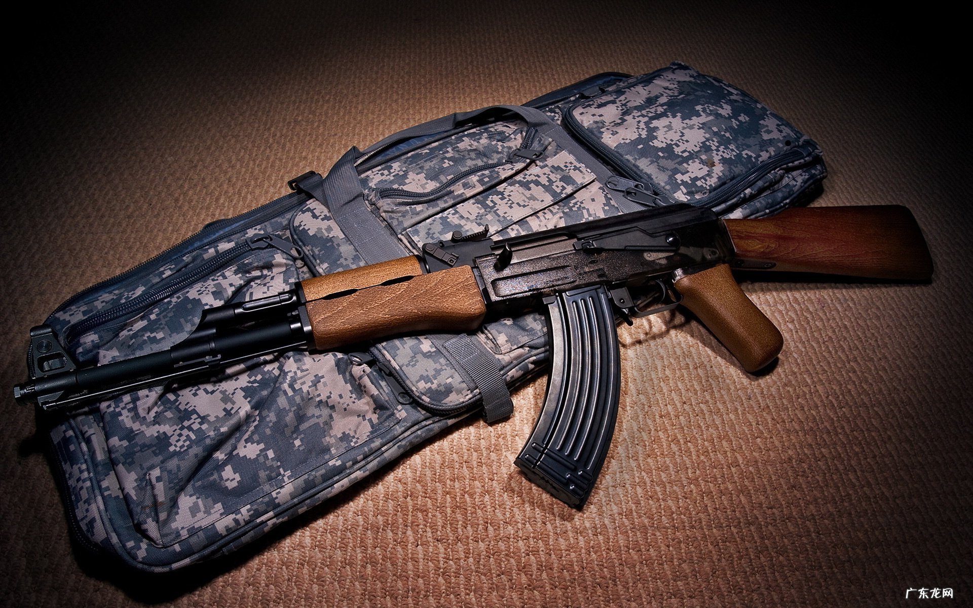 肩周炎引起扛肩，很难看怎么锻炼zhi疗