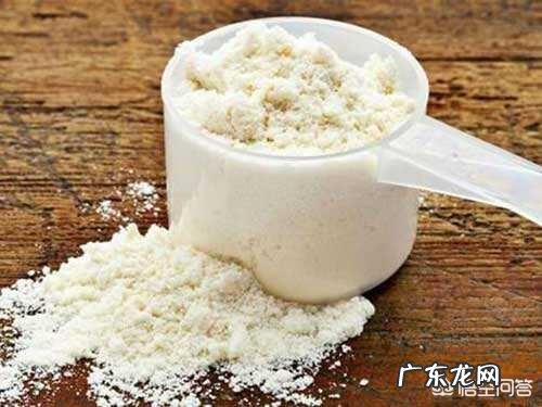 乳清蛋白粉和增肌蛋白粉那种好?又该怎么服用,谢谢大神们?