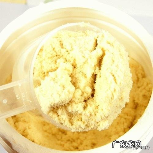 乳清蛋白粉和增肌蛋白粉那种好?又该怎么服用,谢谢大神们?