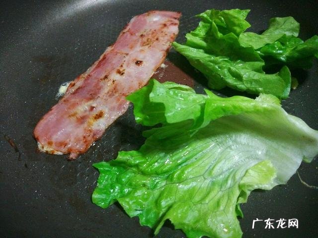 外面有面粉裹着的 请问怎么做炸鱼,又香,刺又脆。