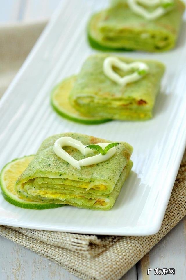 外面有面粉裹着的 请问怎么做炸鱼,又香,刺又脆。