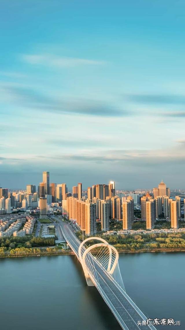 有什么好看的人物传记电影推荐?