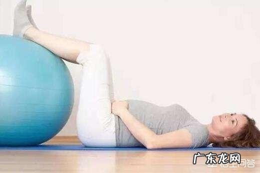 产后42天坐月子俗称坐月子黄金期,如何做可以消灭大肚腩?