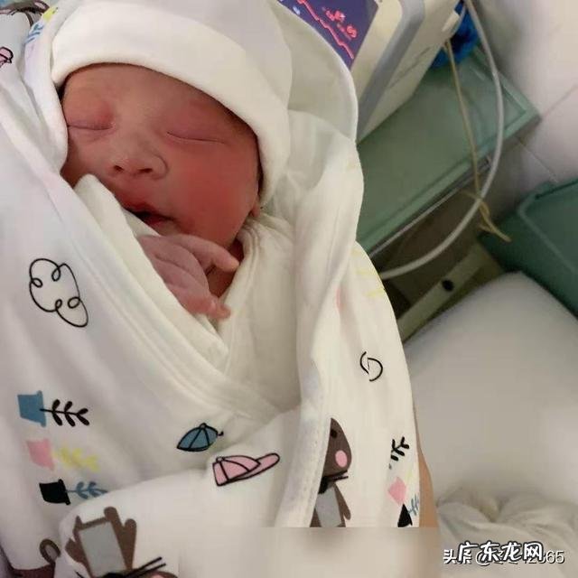 如何轻松减掉肚子上的肥肉 一胖毁所有，生完孩子肚子还像孕妇，如何减掉腹部肥肉？