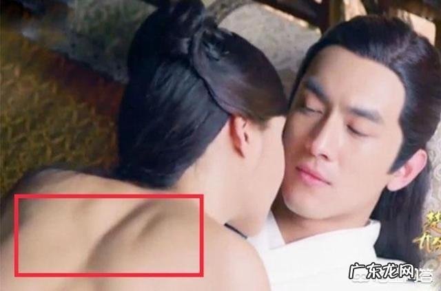 你看过哪些辣眼睛的穿帮镜头?