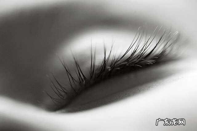 怎样才能让孩子的眼捷毛又长又黑