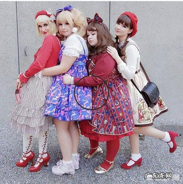 女朋友喜欢穿jk应该注意哪些细节 有个穿jk制服的女朋友是一种什么体验？