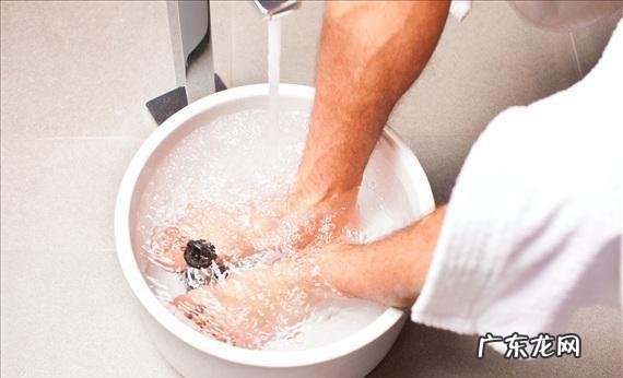 健康饮水习惯有哪些，应该要喝什么样的水才能健康长寿