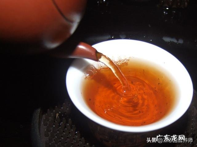 健康饮水习惯有哪些,应该要喝什么样的水才能健康长寿