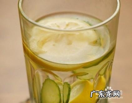 中餐厅里的蜂蜜柠檬水是怎么做的?牙齿不好的适合喝吗?