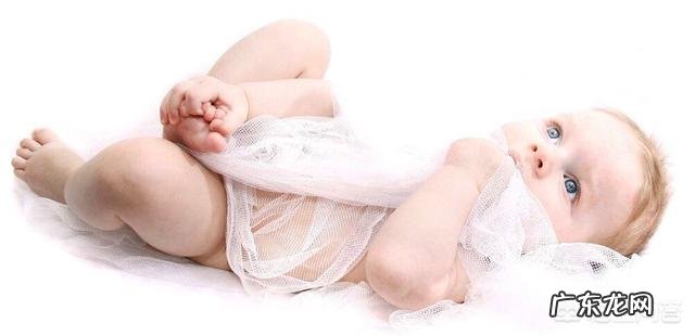 有些超大孕肚的妈妈,为何生出的宝宝并不重