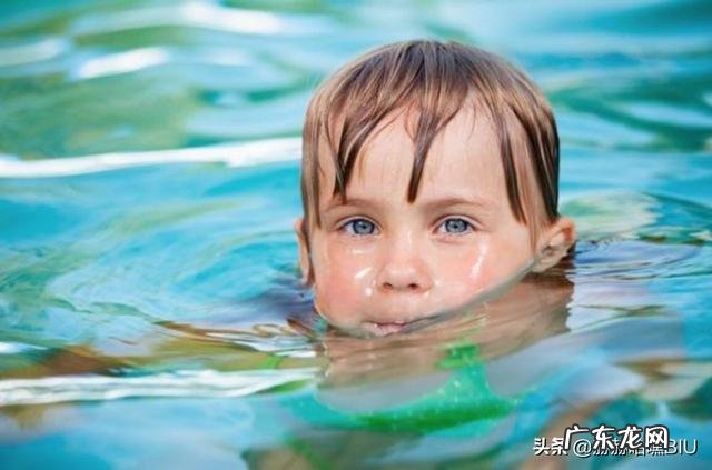 宝宝头发很黄是什么原因？需要补充什么营养元素？