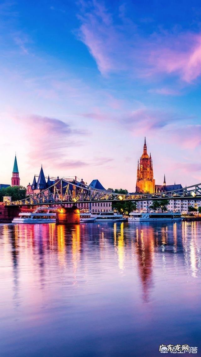 怎么样淡化疤痕?肚子上剖腹产留下来的疤痕都已经好几年了?