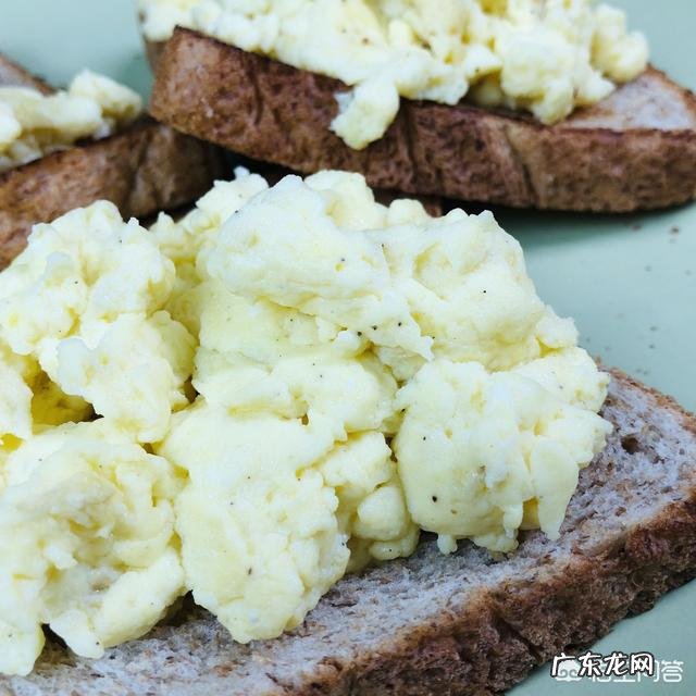 早晨喝榨的果汁和蔬菜汁对健康有益吗?