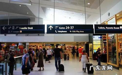 每次到机场免税店都不知道买什么好,可以推荐一下吗