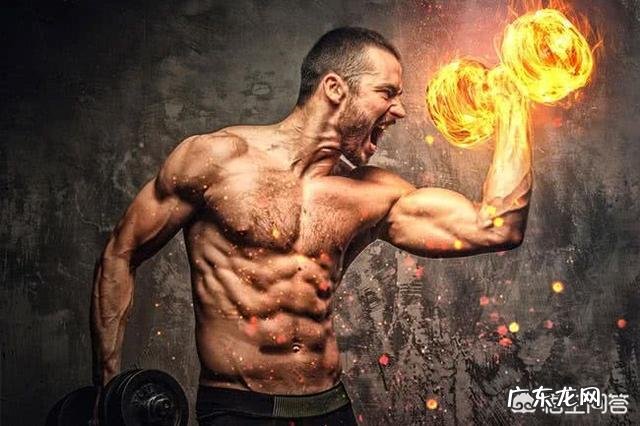 身材偏瘦的健身小白想去健身房增肌,该如何做健身计划?