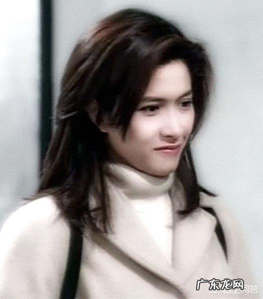 年轻时的邵美琪和周海媚,你认为谁更美