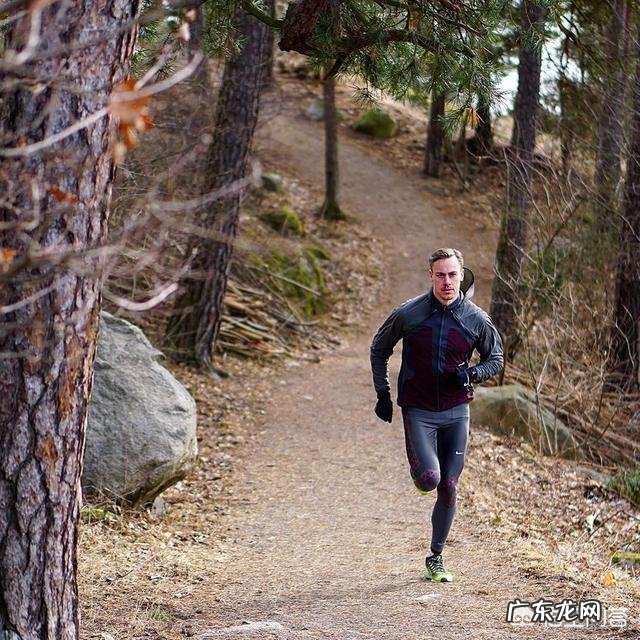 臀上围赘肉怎么减 怎么消除臀下赘肉来提升臀线？