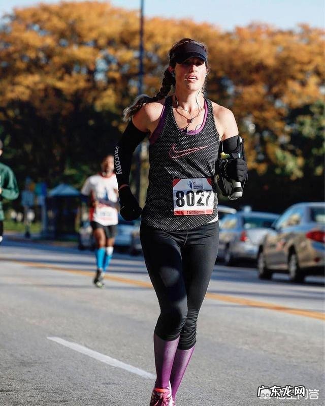 臀上围赘肉怎么减 怎么消除臀下赘肉来提升臀线？