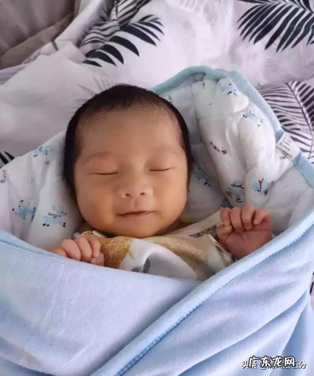 产后两个月还像那么回事,处于母乳喂养如何四个月暴瘦36斤?