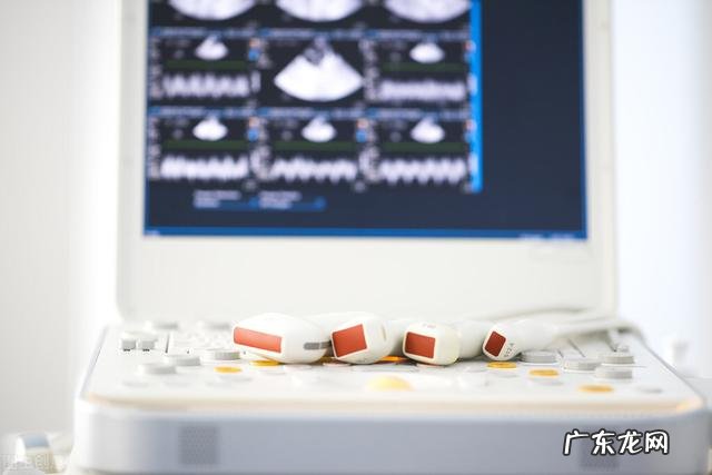 四肢像针扎一样,漆盖以下发凉,脚好像踩着冰是的这是怎么回事? 经常感觉脚冰凉像针扎一样