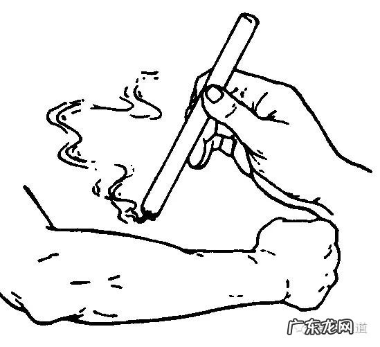 艾草泡水喝有什么功效吗?