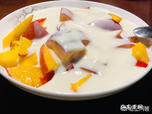 草莓奶冻怎么做比较好吃?