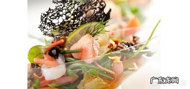 现在得脑梗的年轻人不少，哪些不良的生活习惯会促使脑梗的发生？