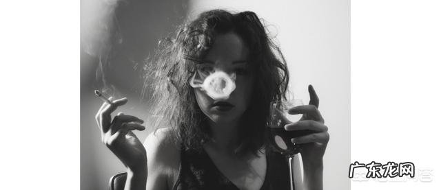 现在得脑梗的年轻人不少，哪些不良的生活习惯会促使脑梗的发生？