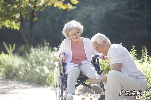 为什么建议老人不要和子女住在一起?