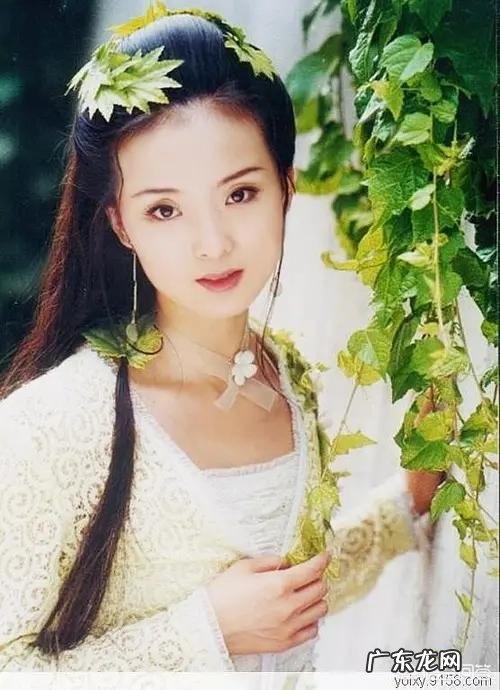 毛衣跟阔腿裤怎么搭能大气时髦?