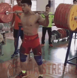 深蹲一般多大重量和一组多少下为最佳?