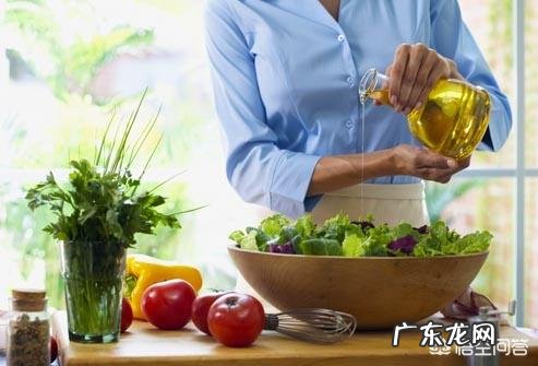 春节期间，应该怎么做才能避免三高以及变胖？